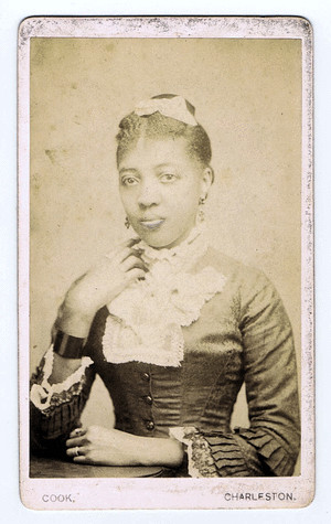 Carte of an Elegant Black Woman – by the Brady of the South. image